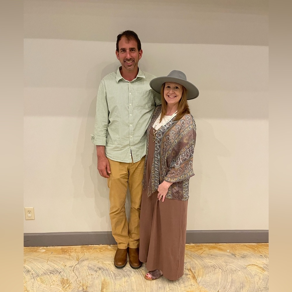 Meet your Posher, Shara